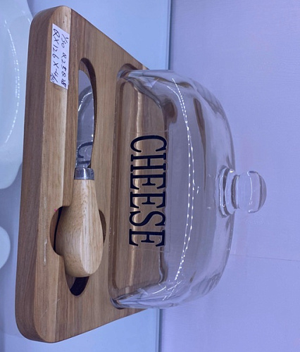 Сырница деревянная "SHEF" 18,5*18*9,5см с крышкой из стекла и ножом 